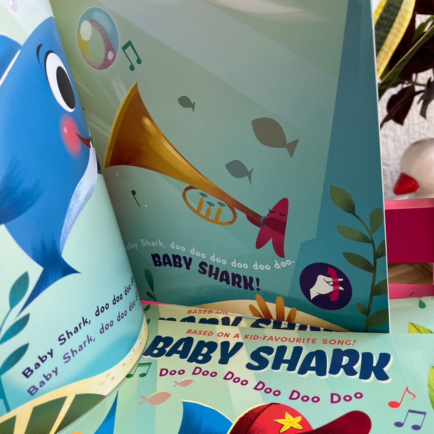 Baby Shark - Fun & Interactive Kids Storybook | Sing-Along & Colorful Illustrations
