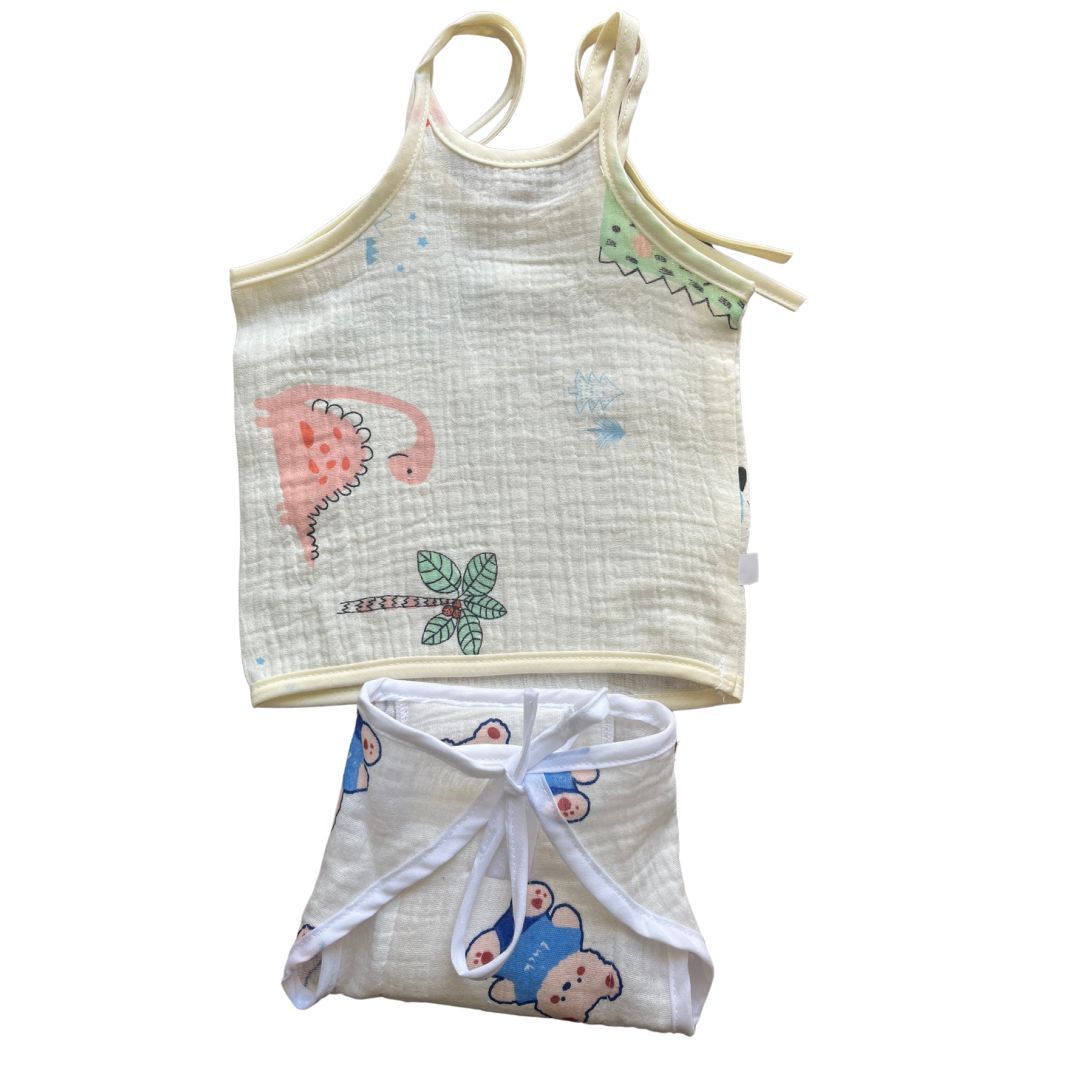 Muslin Essentials Baby Gift Set – Jhabla, Langot & Napkins (Set of 5)