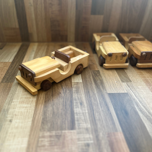 Vintage Wooden Car/Jeep – Classic Handmade Toy for Kids/toddlers